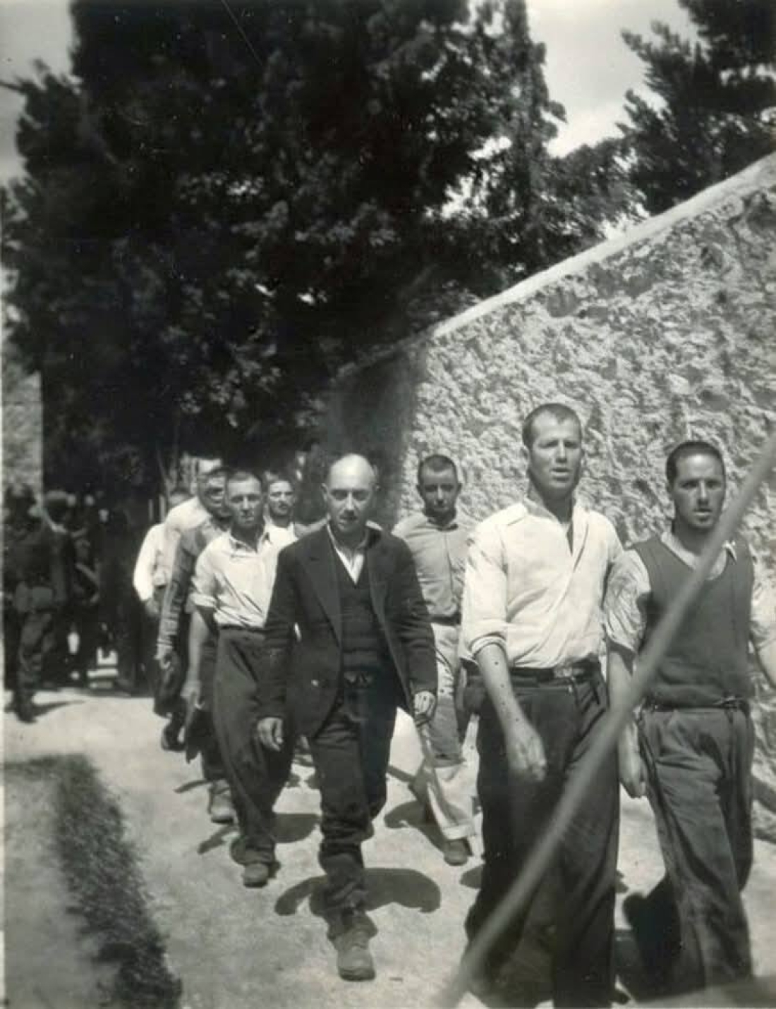 Πατριώτες και αγύρτες