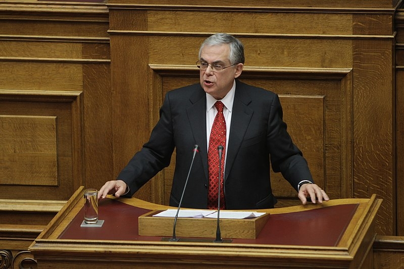Ο Παπαδήμος, ο Πεσσόα κι ο Τσίπρας