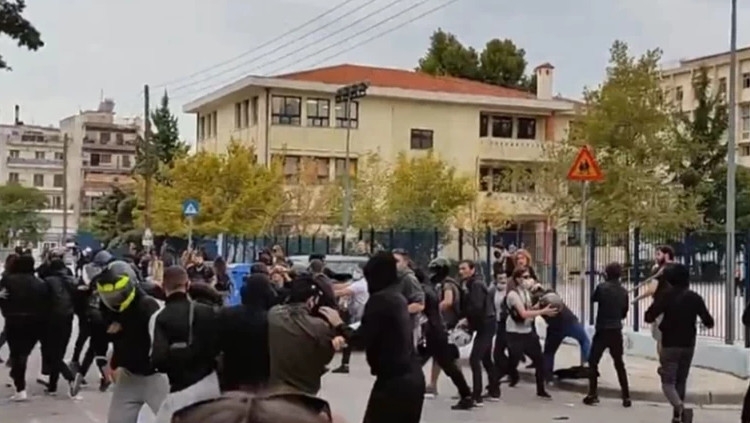 Φοιτητές vs φασίστες;
