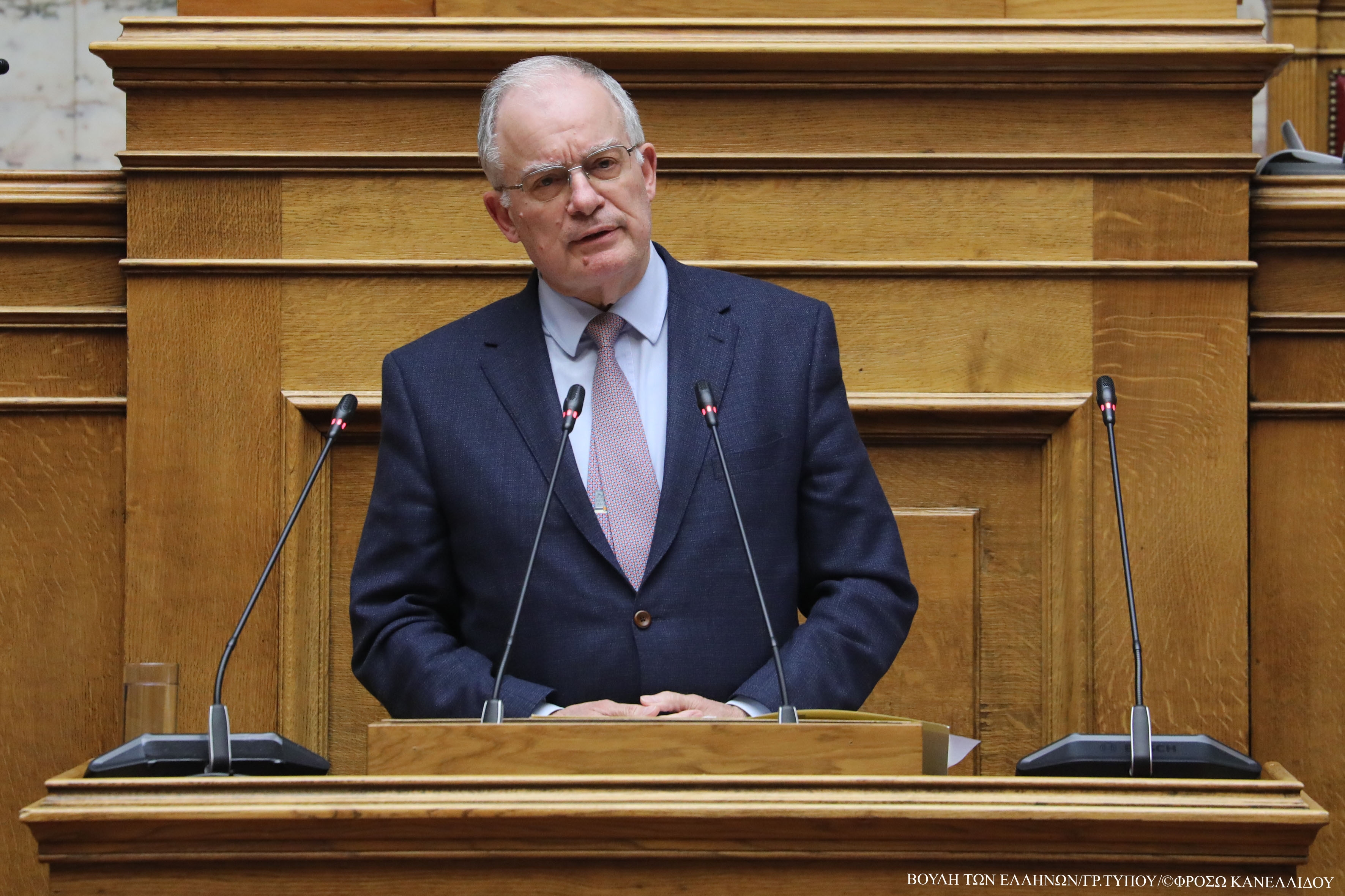 Πρόεδρος της Βουλής: «Στηρίζω αυτό το νομοσχέδιο ακριβώς επειδή είμαι συντηρητικός»