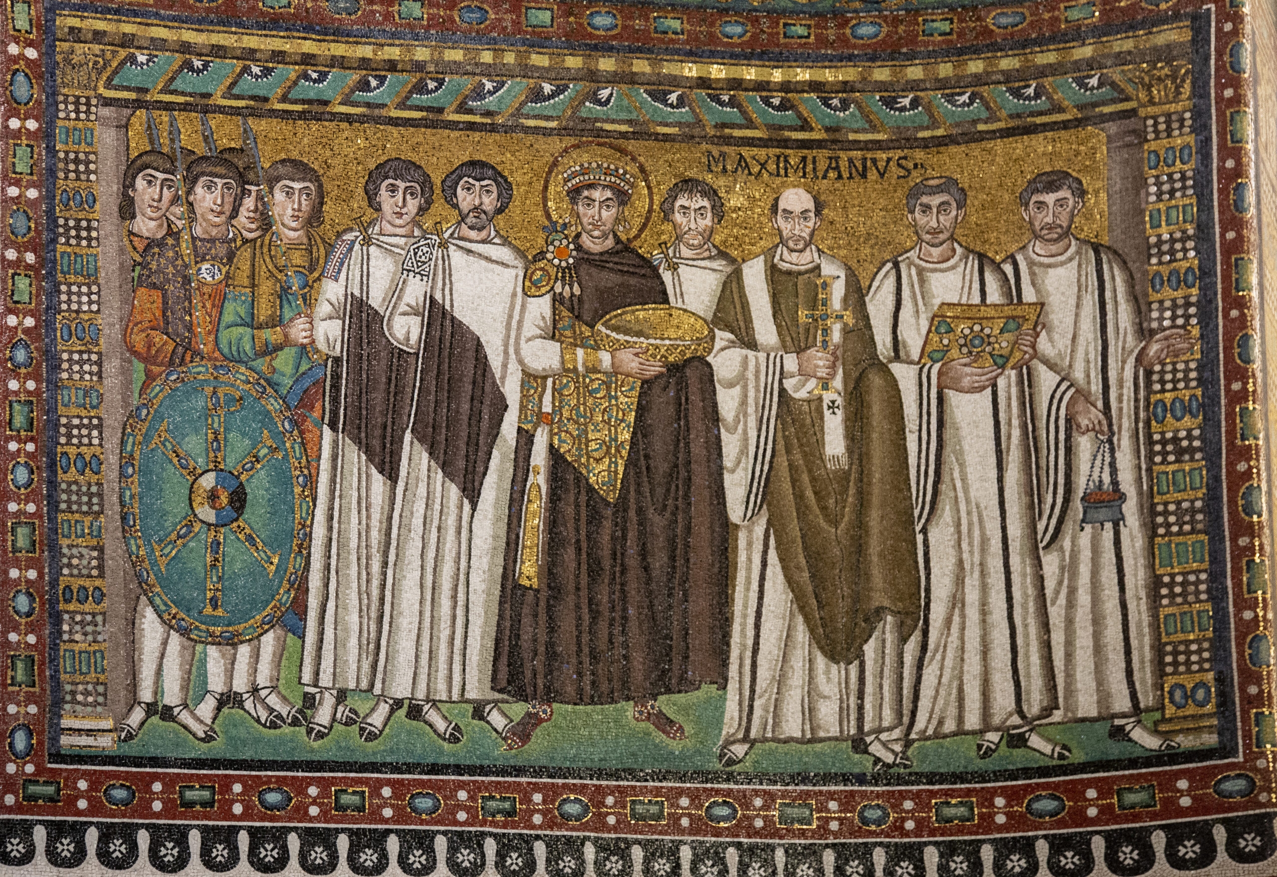 Πολιτικός μονοθεϊσμός και πλουραλιστική κοινωνία