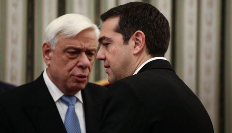 Τι οφείλει να κάνει ο Παυλόπουλος