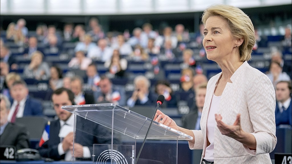 Η Ούρσουλα φον ντερ Λάιεν, η Ευρώπη και η δημοκρατία