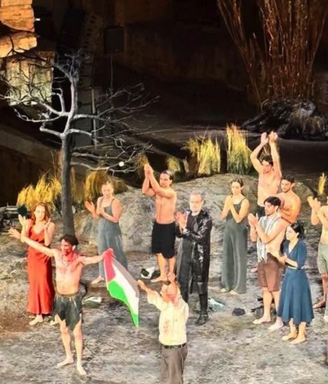 Το ελληνικό παράδοξο μιας απολύτως ελεγχόμενης «πολυφωνίας»