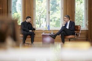 &Alpha;&theta;ή&nu;&alpha;, 16 &Nu;&omicron;&epsilon;&mu;&beta;&rho;ί&omicron;&upsilon; 2025. &Omicron; έ&lambda;&lambda;&eta;&nu;&alpha;&sigmaf; &pi;&rho;&omega;&theta;&upsilon;&pi;&omicron;&upsilon;&rho;&gamma;ό&sigmaf; &Kappa;&upsilon;&rho;&iota;ά&kappa;&omicron;&sigmaf; &Mu;&eta;&tau;&sigma;&omicron;&tau;ά&kappa;&eta;&sigmaf; &sigma;&upsilon;&nu;&alpha;&nu;&tau;&iota;έ&tau;&alpha;&iota; &mu;&epsilon; &tau;&omicron;&nu; &pi;&rho;ό&epsilon;&delta;&rho;&omicron; &tau;&eta;&sigmaf; &Omicron;&upsilon;&kappa;&rho;&alpha;&nu;ί&alpha;&sigmaf; &Beta;&omicron;&lambda;&omicron;&nu;&tau;ί&mu;&iota;&rho; &Zeta;&epsilon;&lambda;έ&nu;&sigma;&kappa;&iota;.